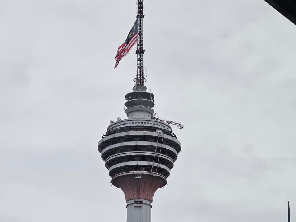 Menara Kuala Lumpur Flag Made By Star Light Flag Trading Sdn Bhd
